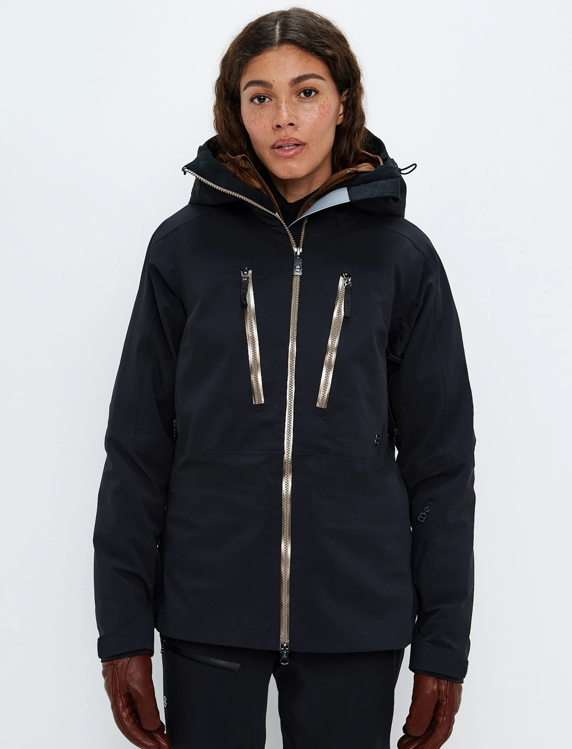 Pow 4.0 W Shell Jack - Black